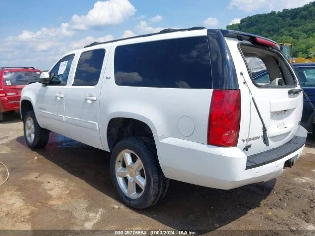 Used Air Cleaner Assembly fits: 2014 Gmc Yukon xl 1500 6.0 Grade A - Image 3 of 4