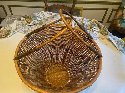 Grand panier en osier avec 2 anses - Photo 1/3