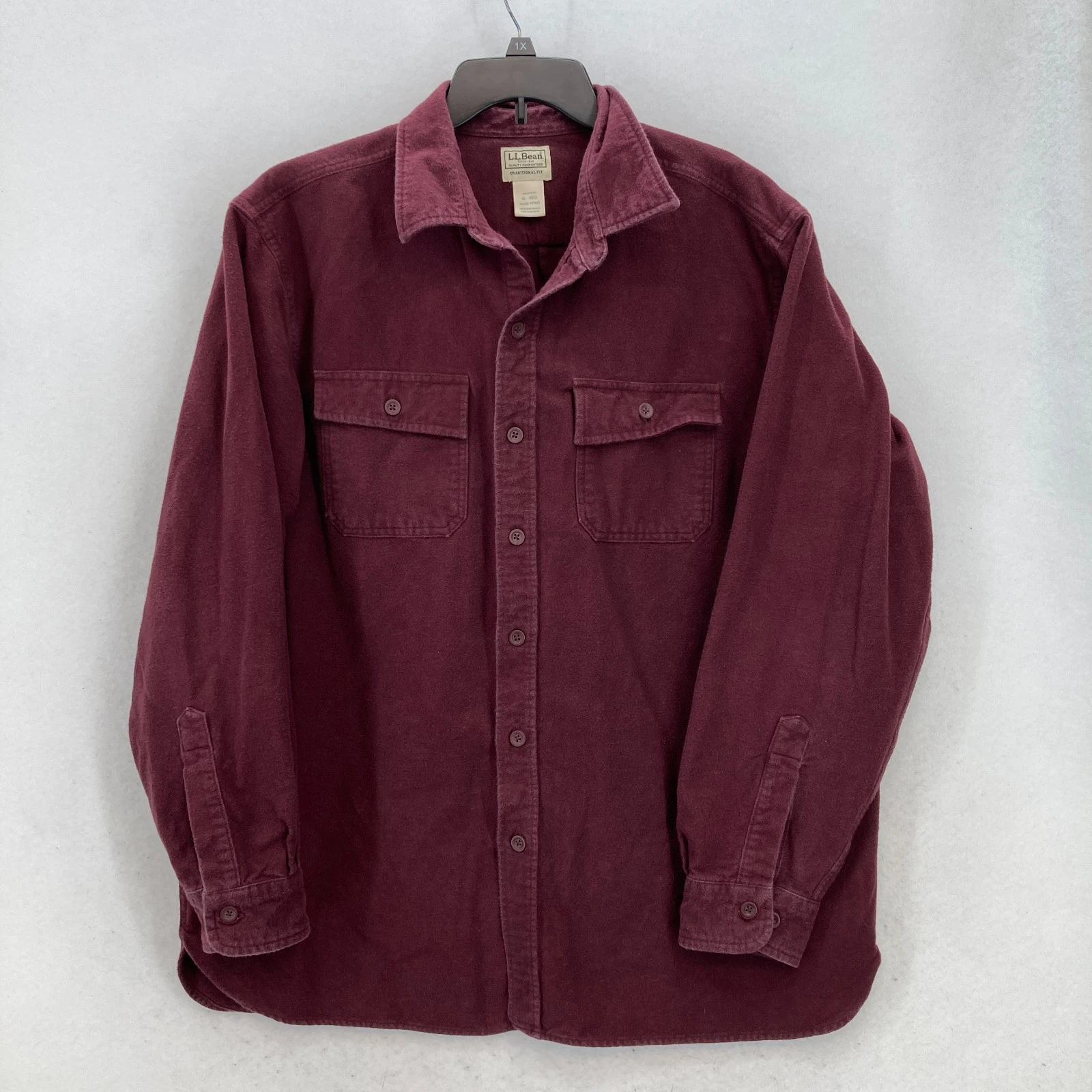 L.L. Bean Chamois Cloth Shirt Mens XL Red Flannel Pockets Long Sleeve Chore Camp