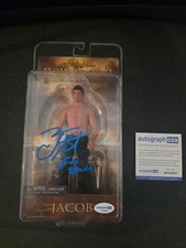 TAYLOR LAUTNER signed autograph in person NECA JACOB TWILIGHT FIGURE ACOA mint