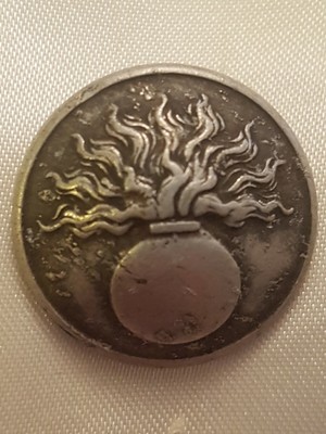 Collection Mode Ancien Bouton Militaire Infanterie Grenade En Relief Ebay