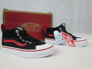 vans black red stripe