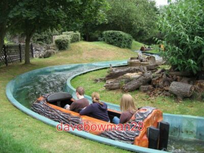 FOTO THORPE PARK AB ZUM NASSEN HOLZFÄLLERSPRUNG - THORPE PARK. 2006