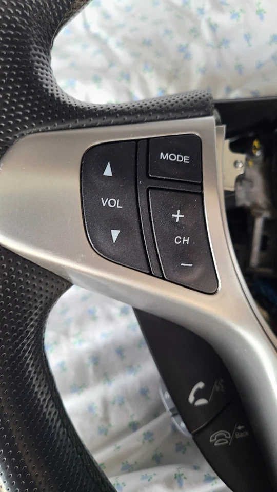 07-12 Acura RDX Driver Steering Wheel w/ Paddle Shifters Leather 78500-STK-C114 - Image 3 of 4