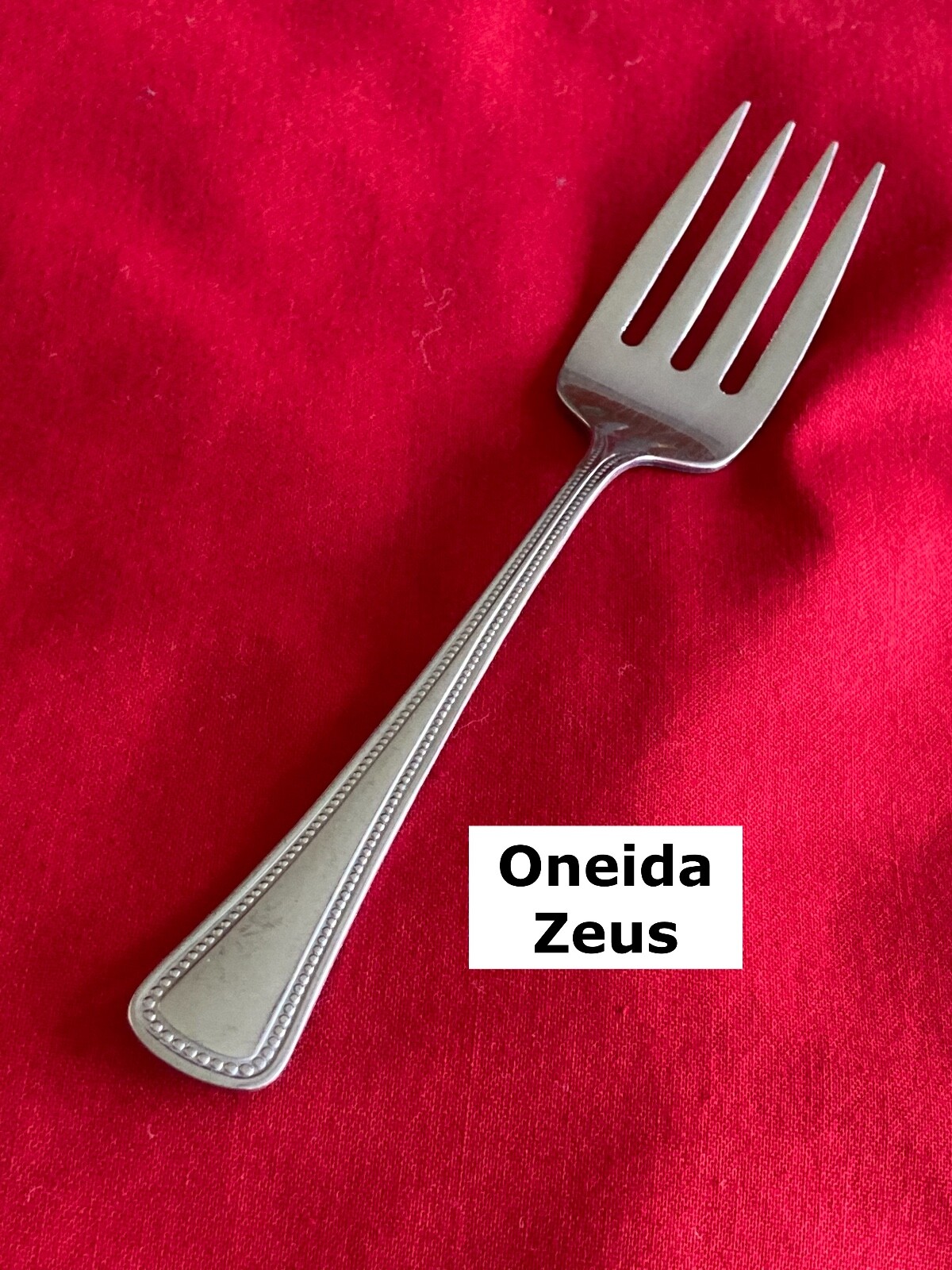 Oneidacraft ZEUS 6-inch Stainless Steel Salad Fork - Elegant Flatware