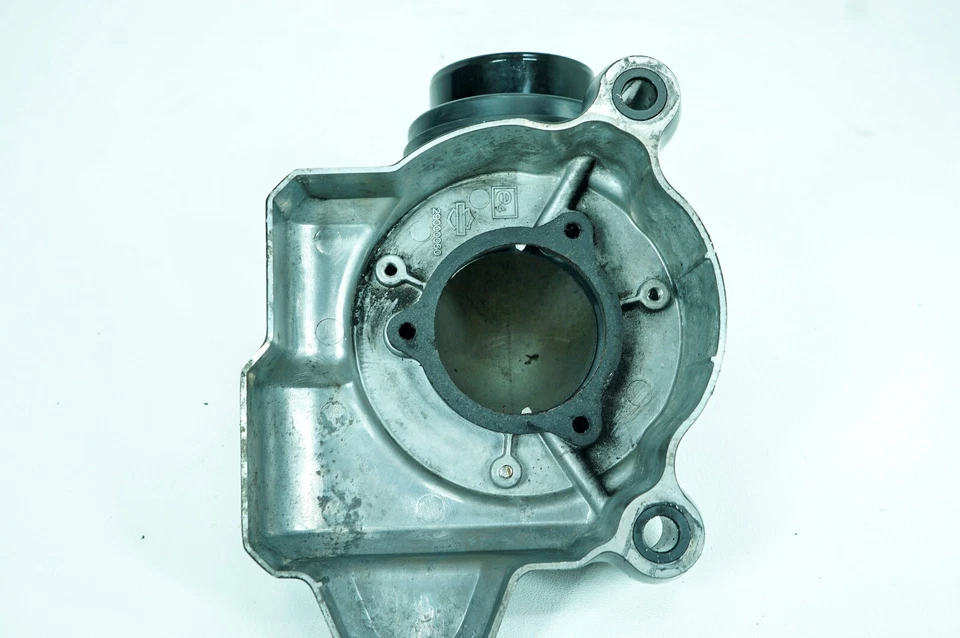 Tubo respirador purificador de aire Screamin Eagle 12 Harley Road Glide Touring FLTRU 1325 Foto 2 de 4