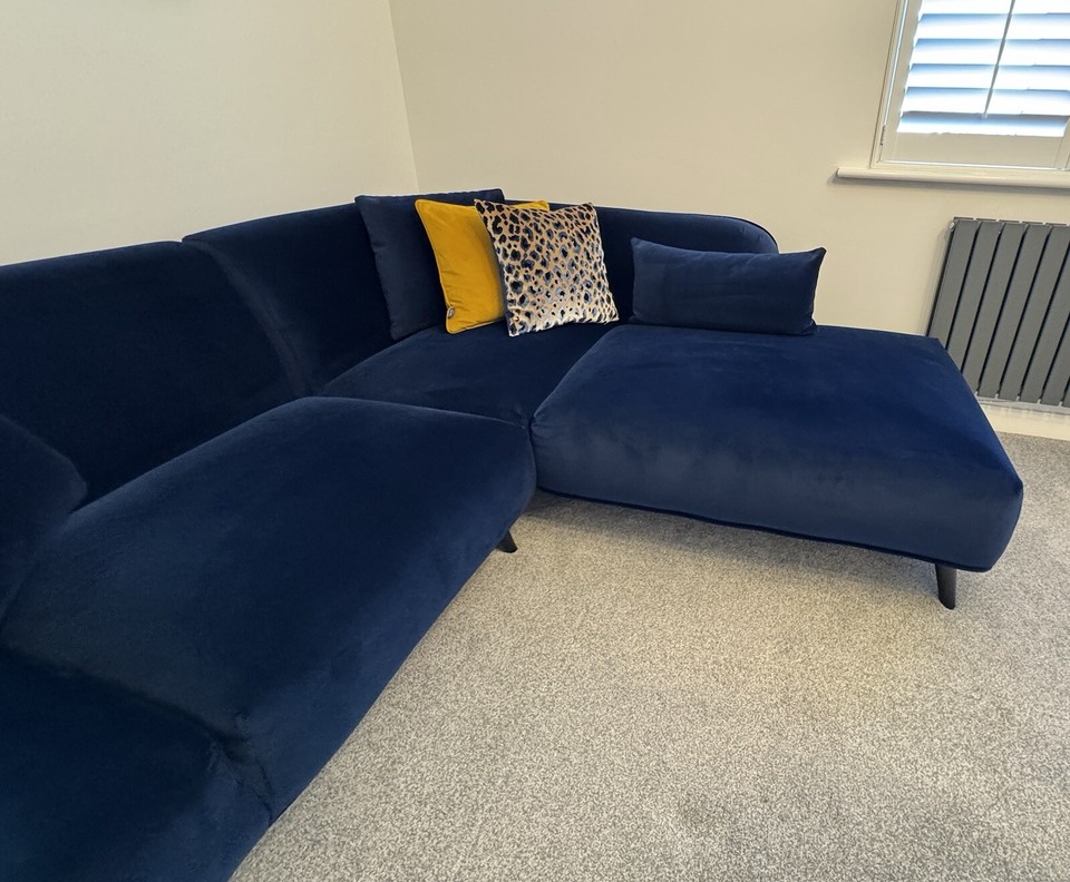 barker and stonehouse corner sofa with chaise eBay