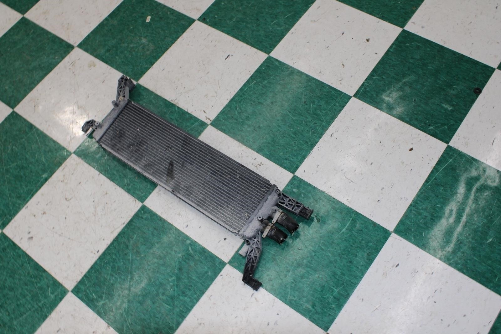 14-17 GHIBLI 3.0L Twin Turbo Auxiliary Coolant Aux Radiator Assembly OEM Factory