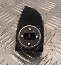 Hyundai I20 15-20 Mk2 GB Electric Mirror Switch 299131737   509321