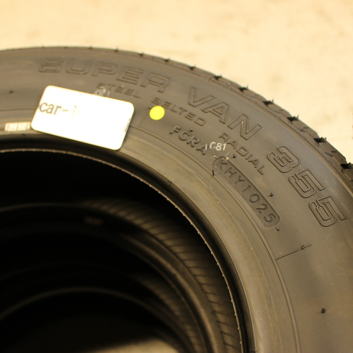 Yokohama Tire Set of 4 Super Van 