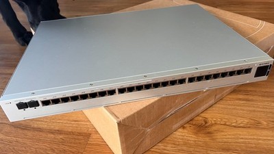 Ubiquiti Networks Enterprise 24 PoE Switch (USW-Enterprise-24-PoE)