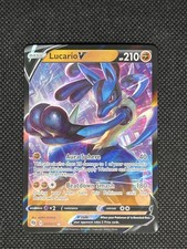 Lucario V 27/73 Champions Path Holo