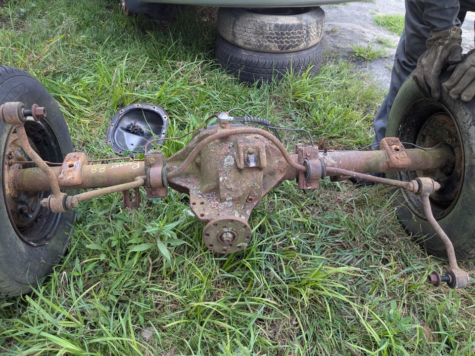 1993-1997 Ford Ranger 8.8 Rear Axle | 8.8 in | 40 in | Genuine OEM