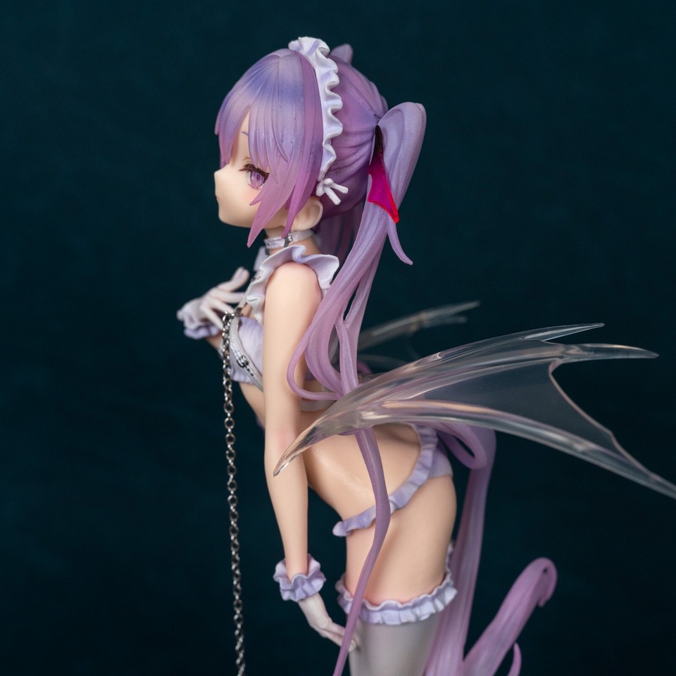 Eve Figur BODY HARNESS - Anime Statue Sitzende Pose | Mit Zubehör Für Deko & Sammlung