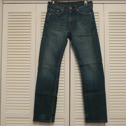Levis 513 Slim Straight Stretch Leg Red 