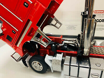 Exclusive Kenworth K200 Prime Mover Truck 1/32 DieCast Model Exclusive Kenworth K200 Prime Mover Truck 1/32 DieCast Model