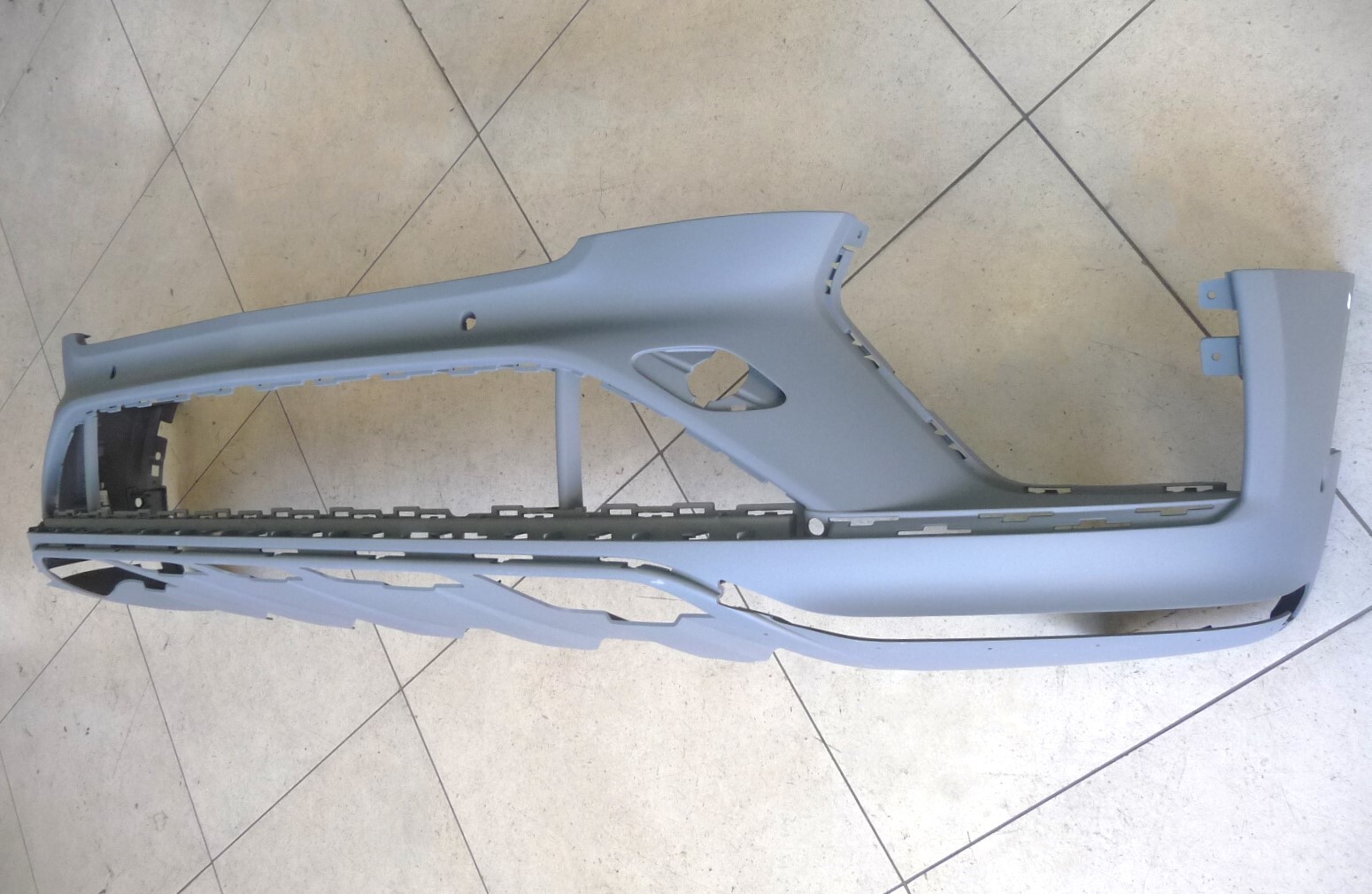 2021-2023 Bentley Bentayga Speed Gen 2 BY636-2 Front Bumper Cover 36A807103D OE