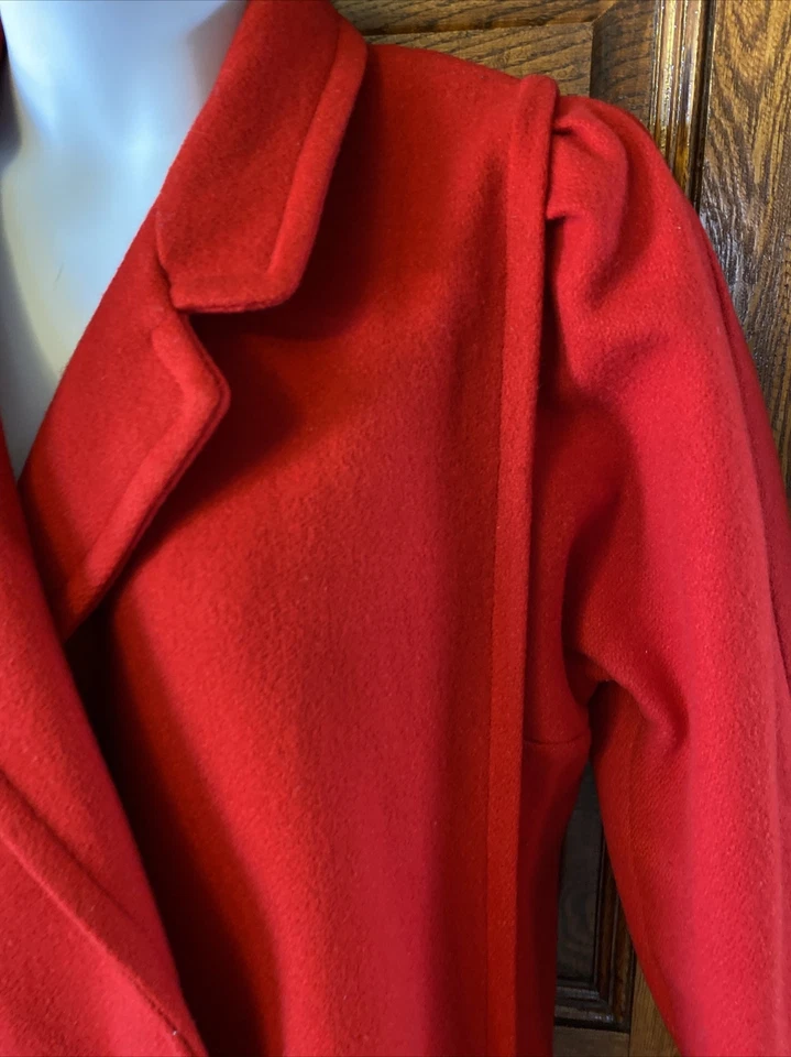 Vintage 1980's LADY SUZETTE Long Red Wool Blend USA Union Made COAT, Size Large - Image 3 of 4