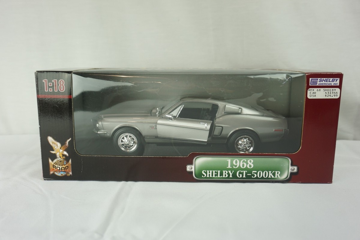 Boxed 1/18 Road Signature 1968 Shelby GT 500KR Die Cast Metal