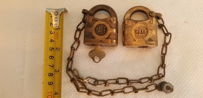 ANTIQUE YALE & TOWNE Co. SOLID BRASS  2 PADLOCKS  w/t CHAINS  AND 1 KEY FIT BOTH