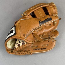 Franklin 4609 9.5" Right Hand Thrower Baseball Glove