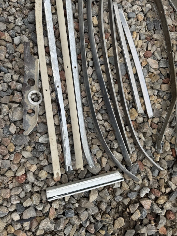 Lote de molduras de parabrisas de acero inoxidable para camioneta Ford 1967-1972 F100 tablero pintado cromado Foto 4 de 4