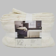 Project 62 Triangle Stitch Cotton Jersey Quilt Cream King OEKO TEX 104in x 92in