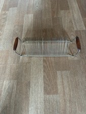 Vtg 40 Slot Mid Century Vinyl Record Stortage Rack Gold And Wooden Handled