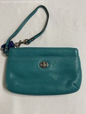 Coach Teal Pebbled Leather Turnlock Cosmetic Pouch Wristlet COA