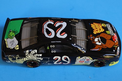 Robert Pressley ELITE #29 Scooby Doo 1997 Monte Carlo 674 of 1200 RCCA 1:24 NEW - Picture 10 of 24