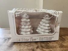 2017 Kate Aspen White Pine Tree 2" Salt and Pepper Shakers Holiday Christmas 