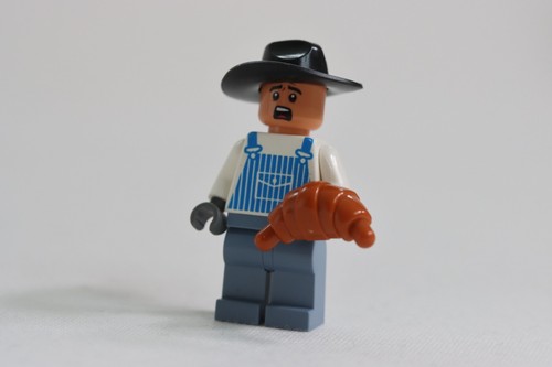 LEGO® City Minifigure Farmer Worker Croissant Hat Worried Look - Picture 2 of 4