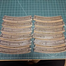 Märklin 5100 M-Gleis 12 x gebogen guter Zustand