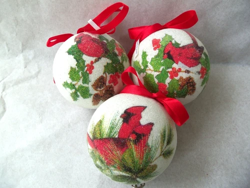 Cardinal Bird Sugar Coated Frosted Ball Christmas Ornaments Lot!  3!  NEW!