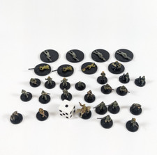 AXIS  ALLIES MINIATURES Base  Set II LOT OF 29 INFANTRY C  UC No Cards