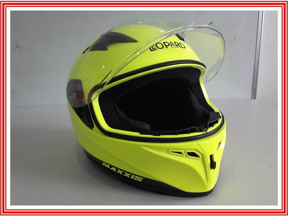 Leopard Maxxis Fluorescent Yellow Motorcycle Helmet Size: M 57