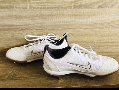 nike molded softball cleats