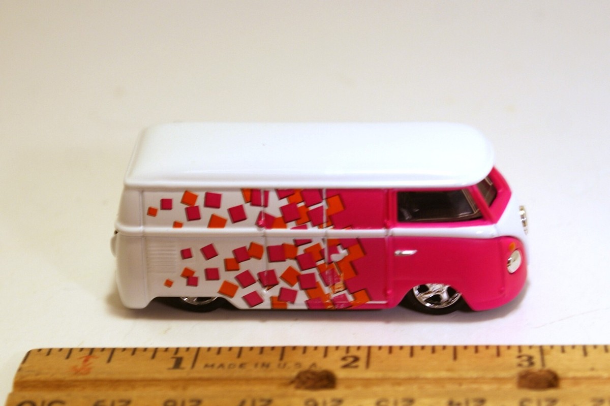 100% HOT WHEELS VW VOLKSWAGEN MICRO BUS DRAGSTER LIMITED