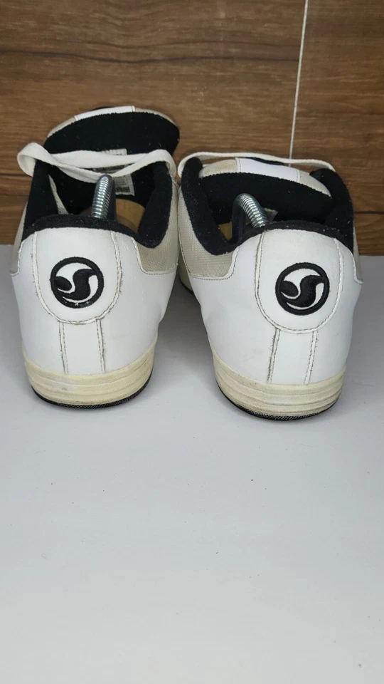 DVS skate shoes mastiff smu jr - Image 4 of 4