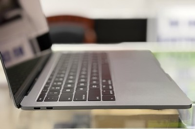 Apple MacBook Pro A1708 EMC 3164 Sold As-Is for Parts Only | eBay