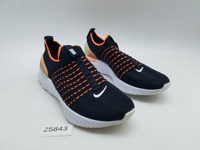 Nike Epic Phantom React Flyknit Women's Size 8 Running Shoes Black *Worn once