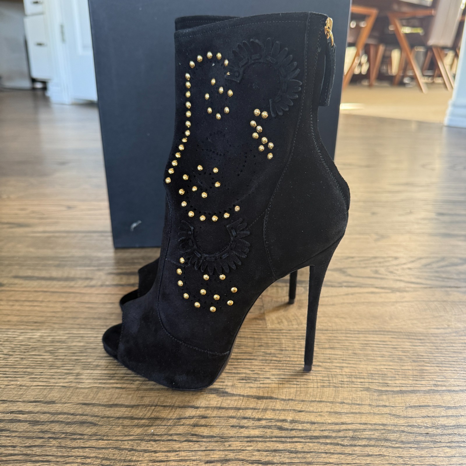 GIUSEPPE ZANOTTI Sued Leather Black Stud High Heels Shoes 7.5 US / 37.5 EU $1790