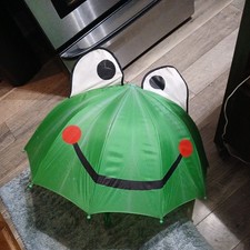 Vintage kidorable Folding Green Smiley Face Frog Umbrella W Pop Out Eyes