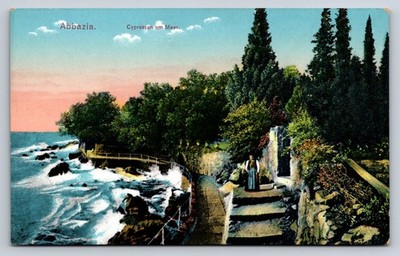 Abbazia Opatija Cypressen am Meer Adriatic Sea Coast Chromo Postcard c1910