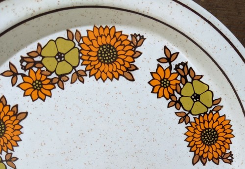 Vintage Arklow Ireland Shawn Lot Four Salad Plates Orange Brown Flowers Crazing - Picture 2 of 6