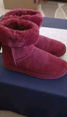 Lamo Adele Burgundy Bow Boots, New, Water & Stain-Resistant Suede Upper Size 5