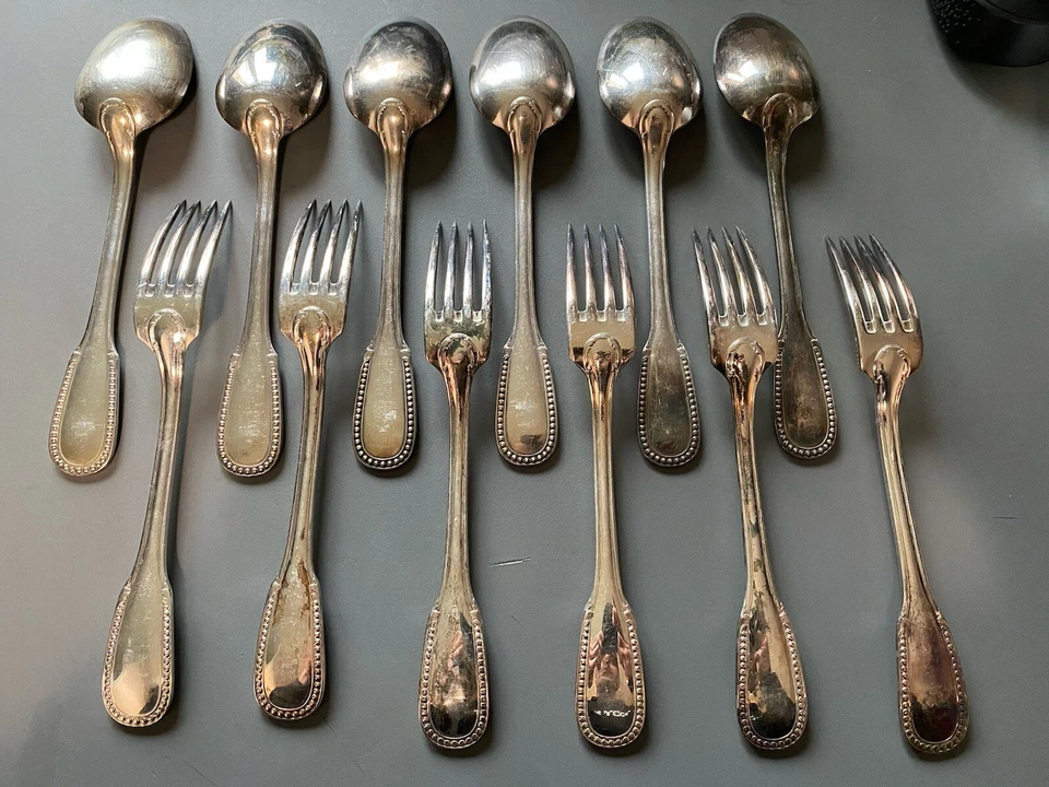 12 couverts ménagère Ercuis 6 cuillères 6 fourchettes métal argenté vintage - Photo 2/4