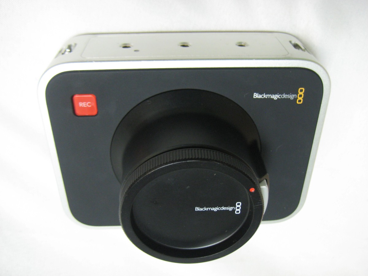 希少良品 BMCC2.5K EF ブラックマジックデザイン シネマカメラ
