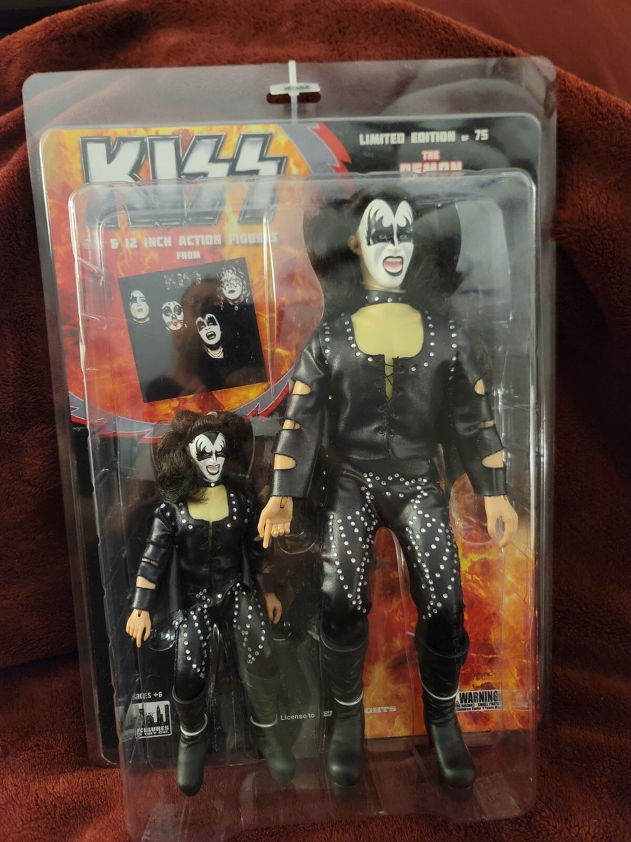 KISS Gene Simmons 12インチフィギュア KISS Gene Simmons Demon Blood Spitting Deluxe Version 12