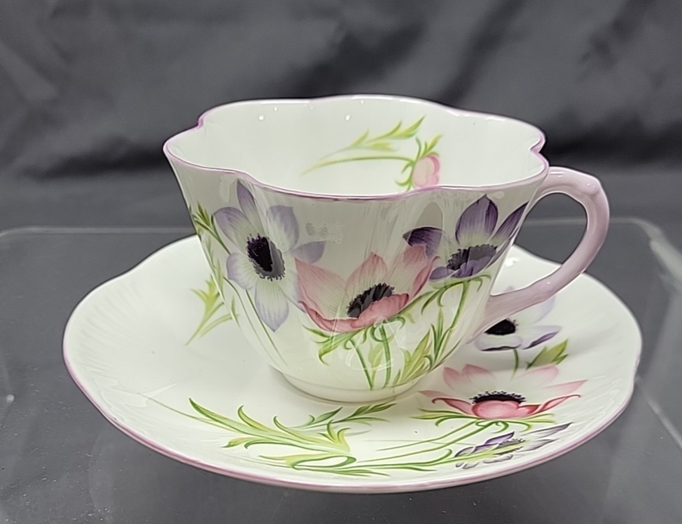 Shelley Duo - Dainty Shape 